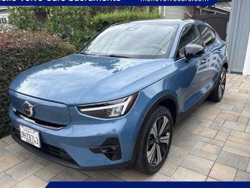 Used 2023 Volvo C40 P8 Recharge Plus w/ Protection Package Premier AWD/4WD image 1