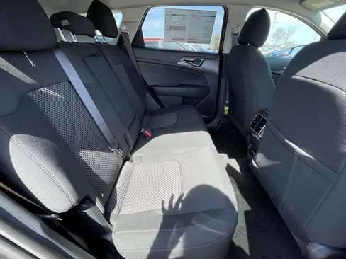 New 2026 Kia Sportage LX FWD image 23