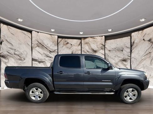 Used 2011 Toyota Tacoma PreRunner w/ TRD Sport Pkg w/JBL Audio image 4