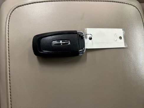 Used 2020 Lincoln Aviator Reserve w/ Equipment Group 201A AWD/4WD image 33
