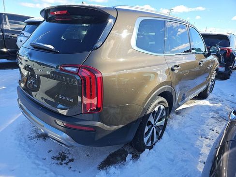 Used 2021 Kia Telluride EX w/ EX Premium Package image 6