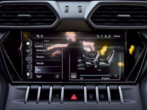 Used 2024 Lamborghini Urus Performante image 75