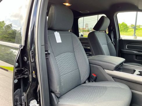 New 2025 RAM 2500 Big Horn image 27