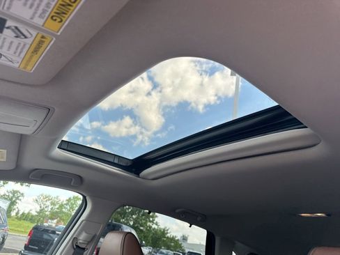Used 2019 Acura MDX SH-AWD w/ Advance Package image 5