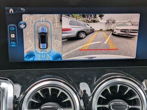 Certified 2026 Mercedes-Benz GLB 250 4MATIC image 12