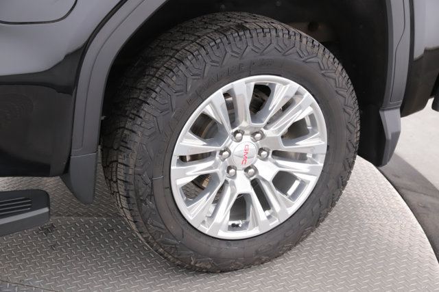 Used 2024 GMC Sierra 1500 Denali AWD/4WD image 14