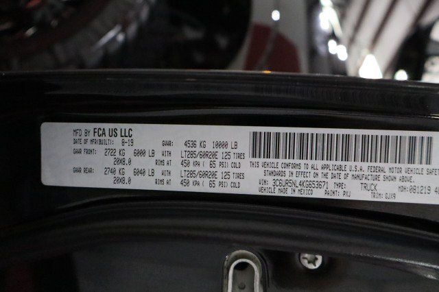 Used 2019 RAM 2500 Laramie w/ Black Appearance Package AWD/4WD image 99