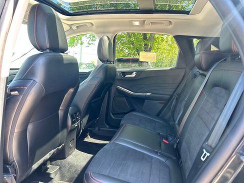 Used 2022 Ford Escape SEL w/ SEL Stealth AWD Package image 22