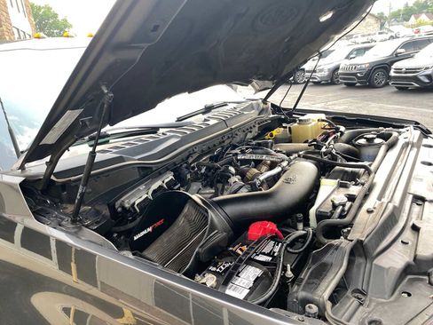 Used 2019 Ford F350 Lariat w/ Lariat Ultimate Package AWD/4WD image 6