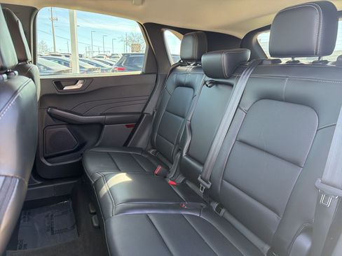 Used 2025 Ford Escape Platinum image 7