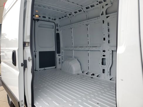 Used 2025 RAM ProMaster 2500 image 20