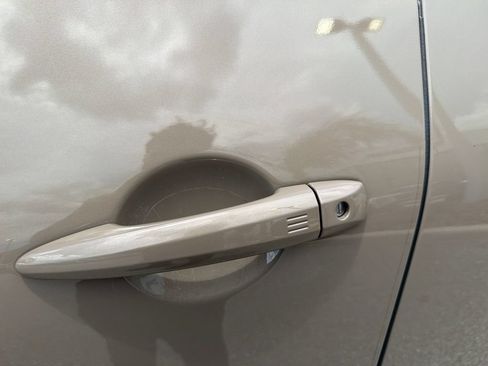 Certified 2024 Nissan Pathfinder Platinum FWD image 16