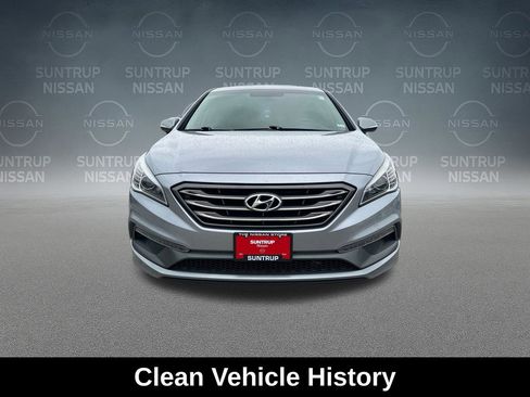 Used 2017 Hyundai Sonata Limited FWD image 6