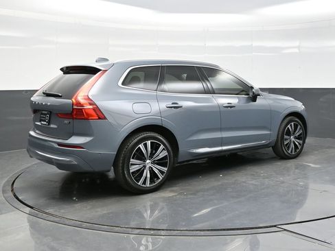Used 2023 Volvo XC60 B5 Plus w/ Protection Package Premier image 7