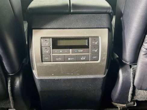 Used 2016 Lexus GX 460 w/ Premium Package AWD/4WD image 29