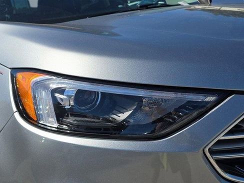Used 2024 Ford Edge Titanium image 6