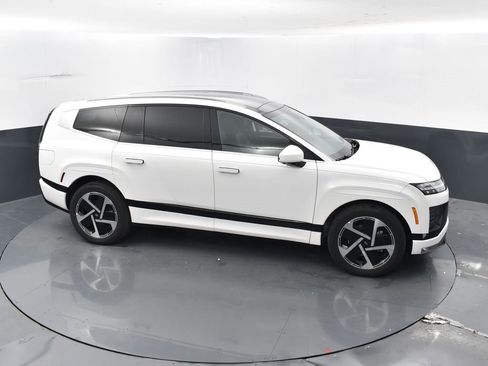 New 2026 Hyundai Ioniq 9 Calligraphy image 28