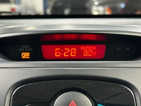 Used 2011 Kia Forte EX image 33