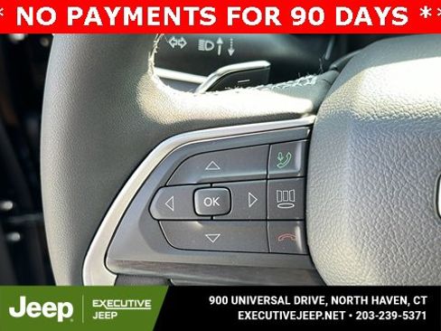 New 2025 Jeep Grand Cherokee Laredo w/ Luxury Tech Group I image 14