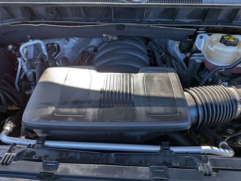 Used 2020 Chevrolet Silverado 1500 LT image 30