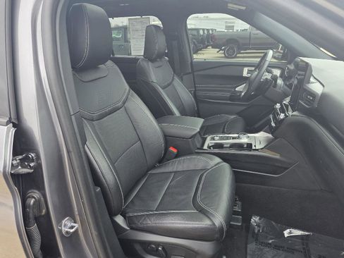 Used 2024 Ford Explorer ST w/ Equipment Group 401A image 16