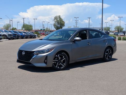 Used 2024 Nissan Sentra SV FWD image 31