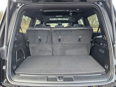 New 2026 Jeep Grand Wagoneer Limited AWD/4WD image 41