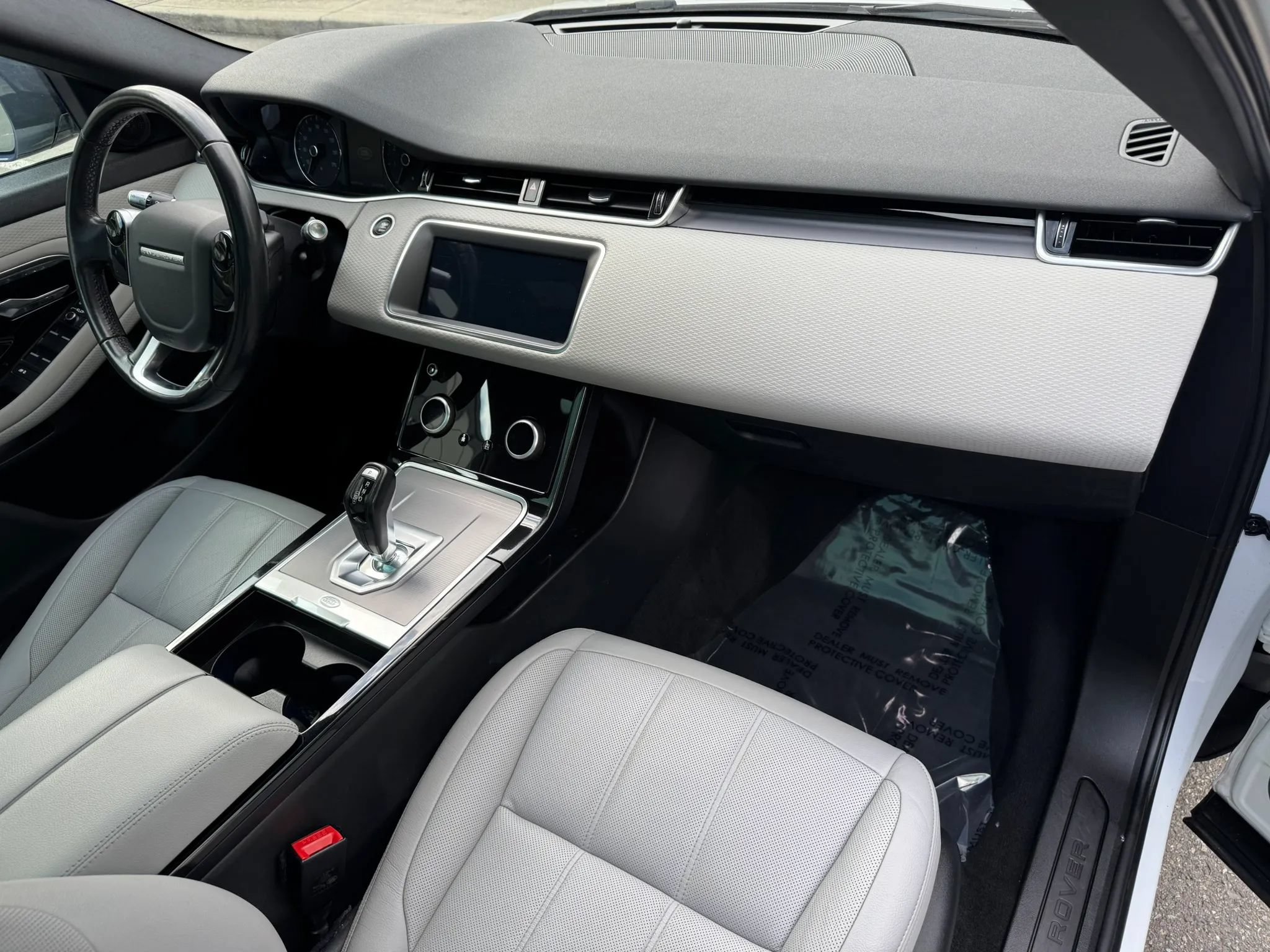 Used 2020 Land Rover Range Rover Evoque S AWD/4WD image 23