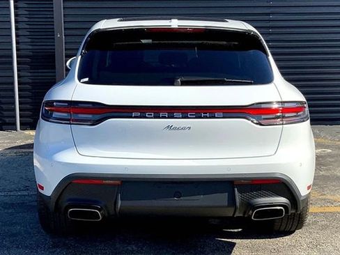 Certified 2026 Porsche Macan image 9