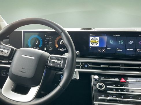 Used 2024 Hyundai Santa Fe SE image 13