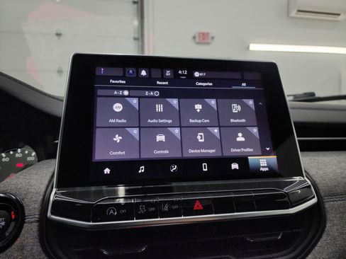 Used 2024 Jeep Compass Latitude image 50