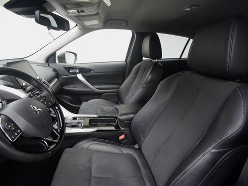 Used 2025 Mitsubishi Eclipse Cross SE AWD/4WD image 16
