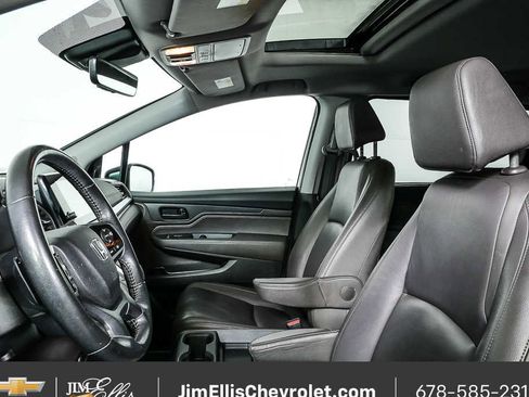 Used 2018 Honda Odyssey EX-L image 5
