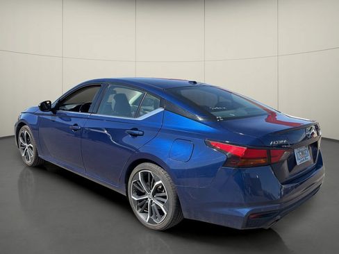 Used 2024 Nissan Altima 2.5 SR FWD image 5