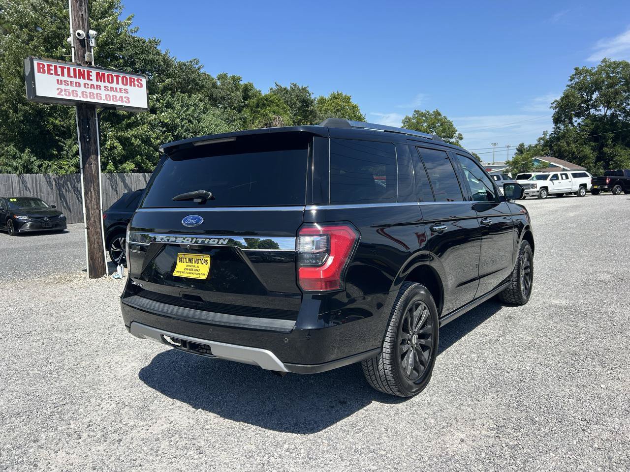 Used 2019 Ford Expedition Limited AWD/4WD image 2