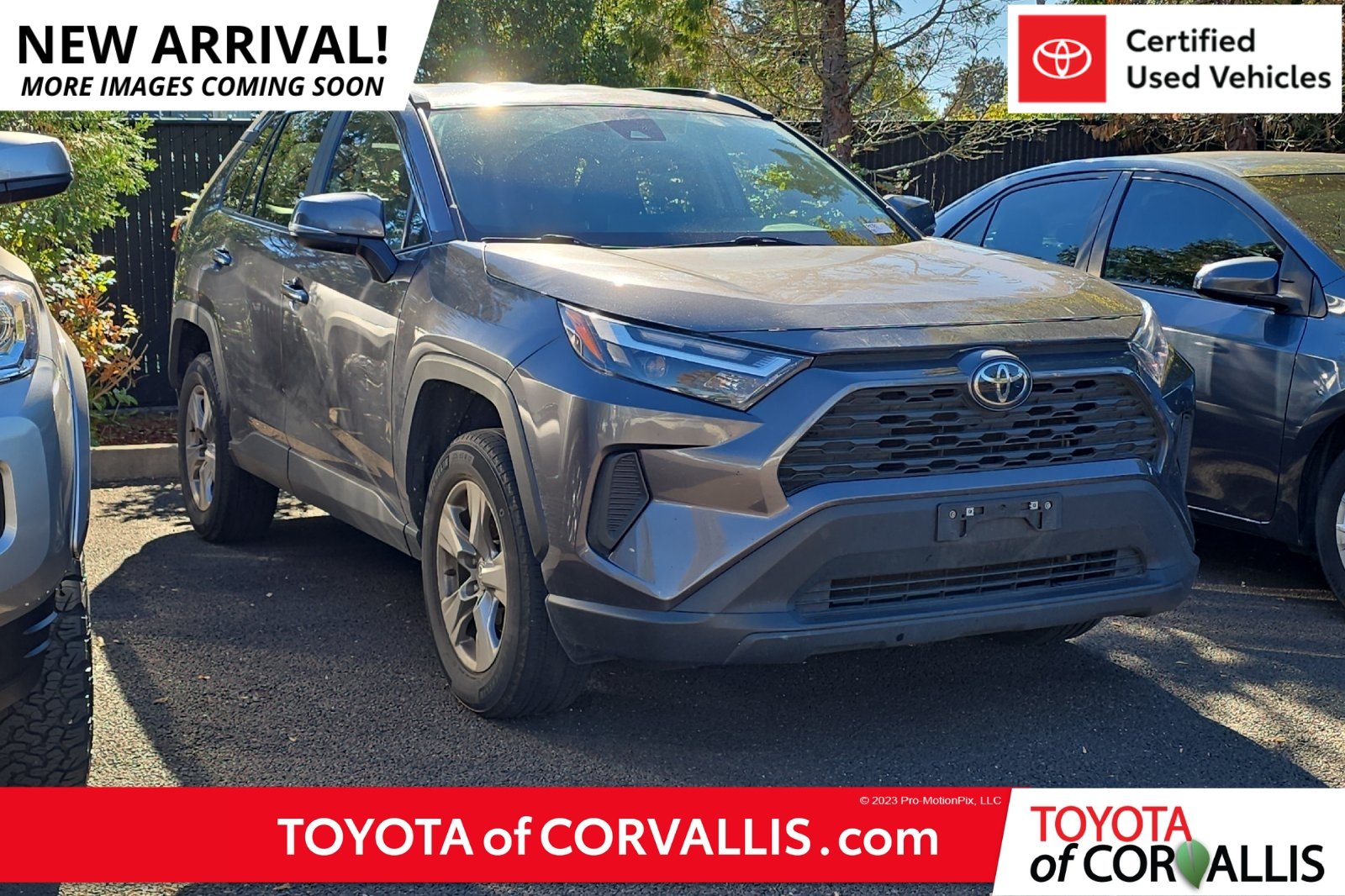Used 2024 Toyota RAV4 XLE AWD/4WD image 1
