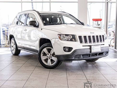 Used 2017 Jeep Compass Sport w/ Power Value Group image 6