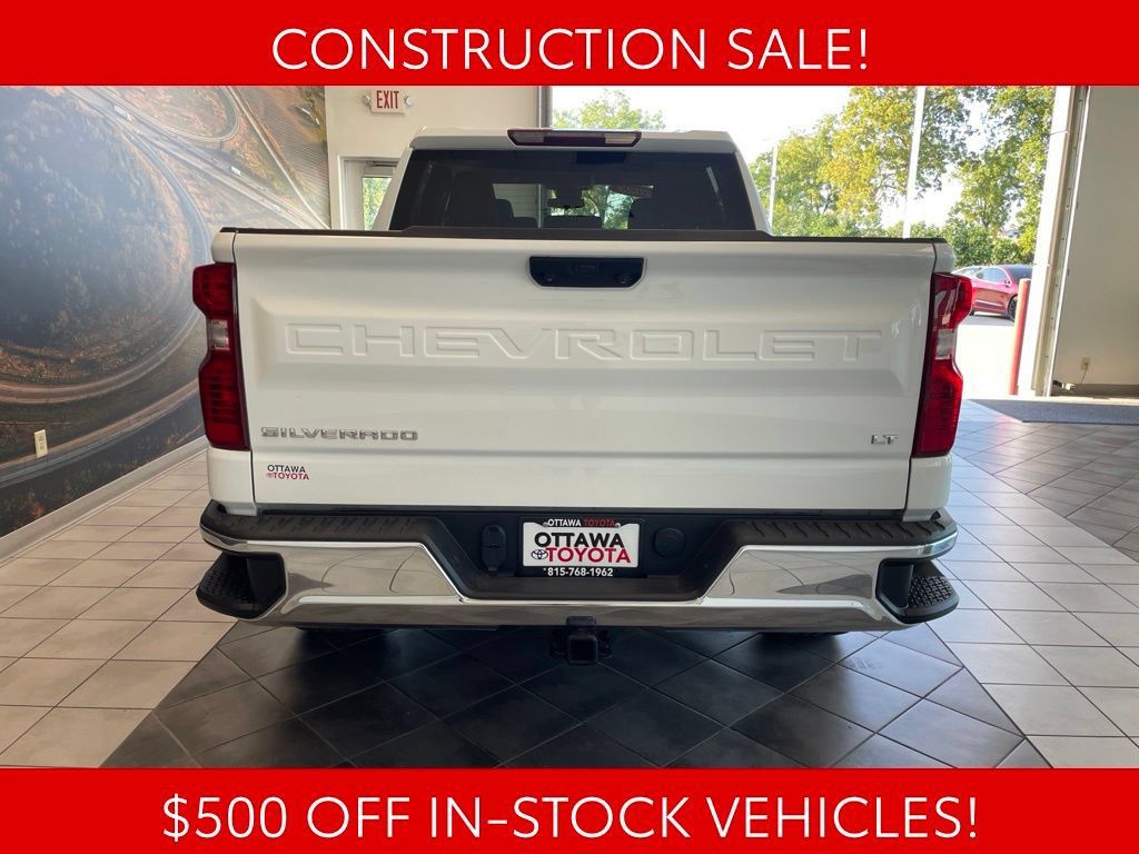 Used 2023 Chevrolet Silverado 1500 LT AWD/4WD image 6