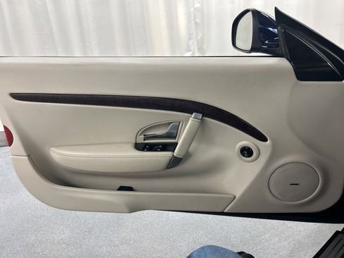 Used 2012 Maserati GranTurismo Convertible image 27