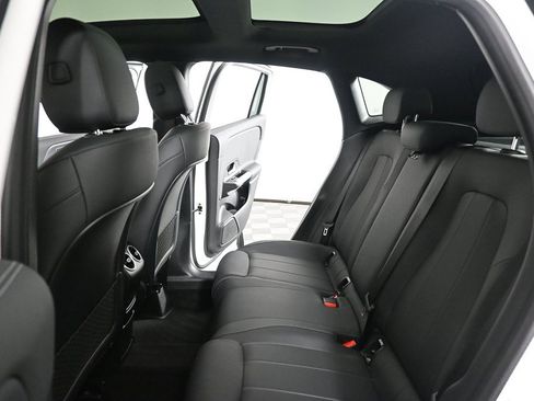 Certified 2025 Mercedes-Benz GLA 250 image 19