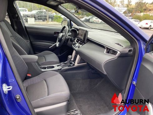 Used 2024 Toyota Corolla Cross AWD Hybrid image 14