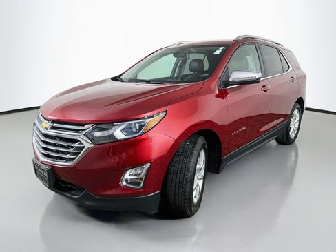 Used 2018 Chevrolet Equinox Premier FWD image 3