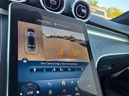 Used 2024 Mercedes-Benz C 300 4MATIC Sedan image 16