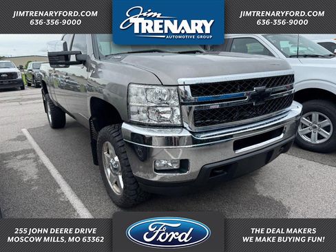 Used 2013 Chevrolet Silverado 2500 LTZ w/ LTZ Plus Package AWD/4WD image 1