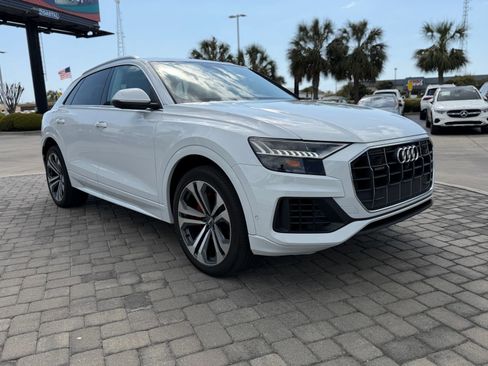 Used 2019 Audi Q8 Prestige image 7