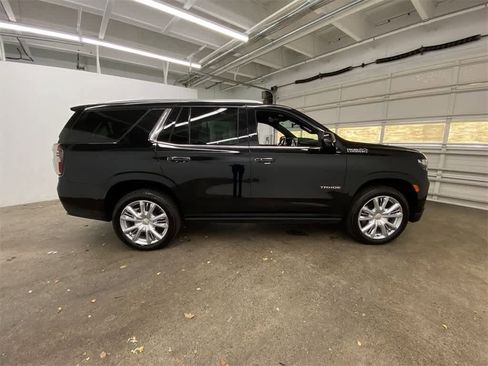 Used 2024 Chevrolet Tahoe High Country w/ Premium Package image 7