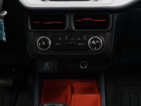 Used 2024 Ford Maverick XLT image 24