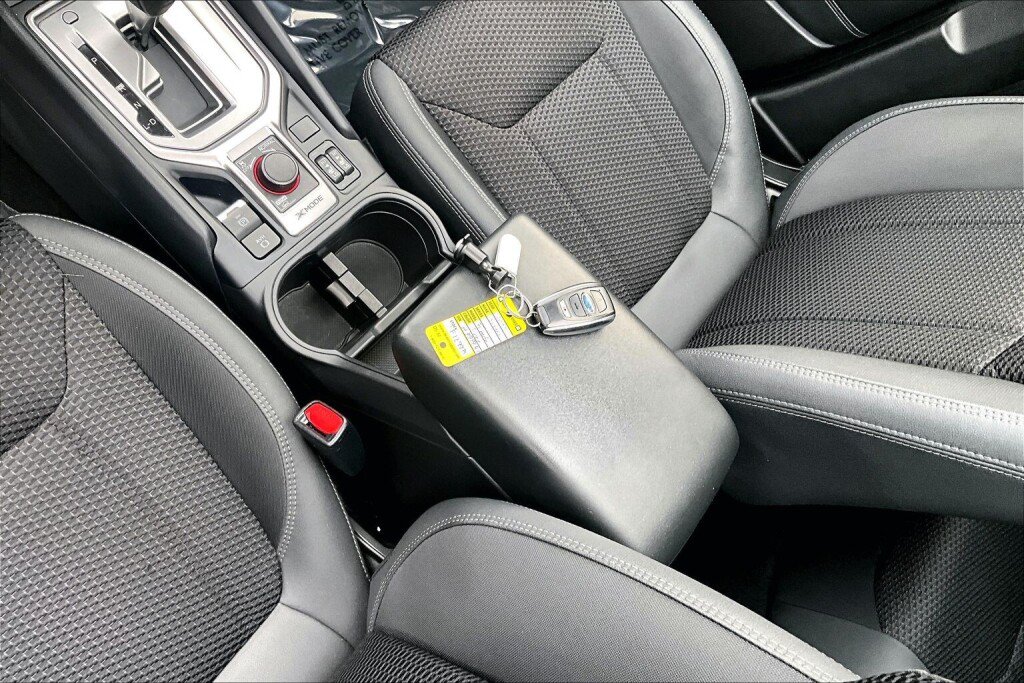 Certified 2023 Subaru Forester Premium AWD/4WD image 18