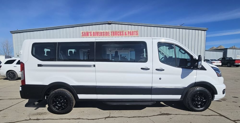 Used 2023 Ford Transit 350 XLT RWD image 4