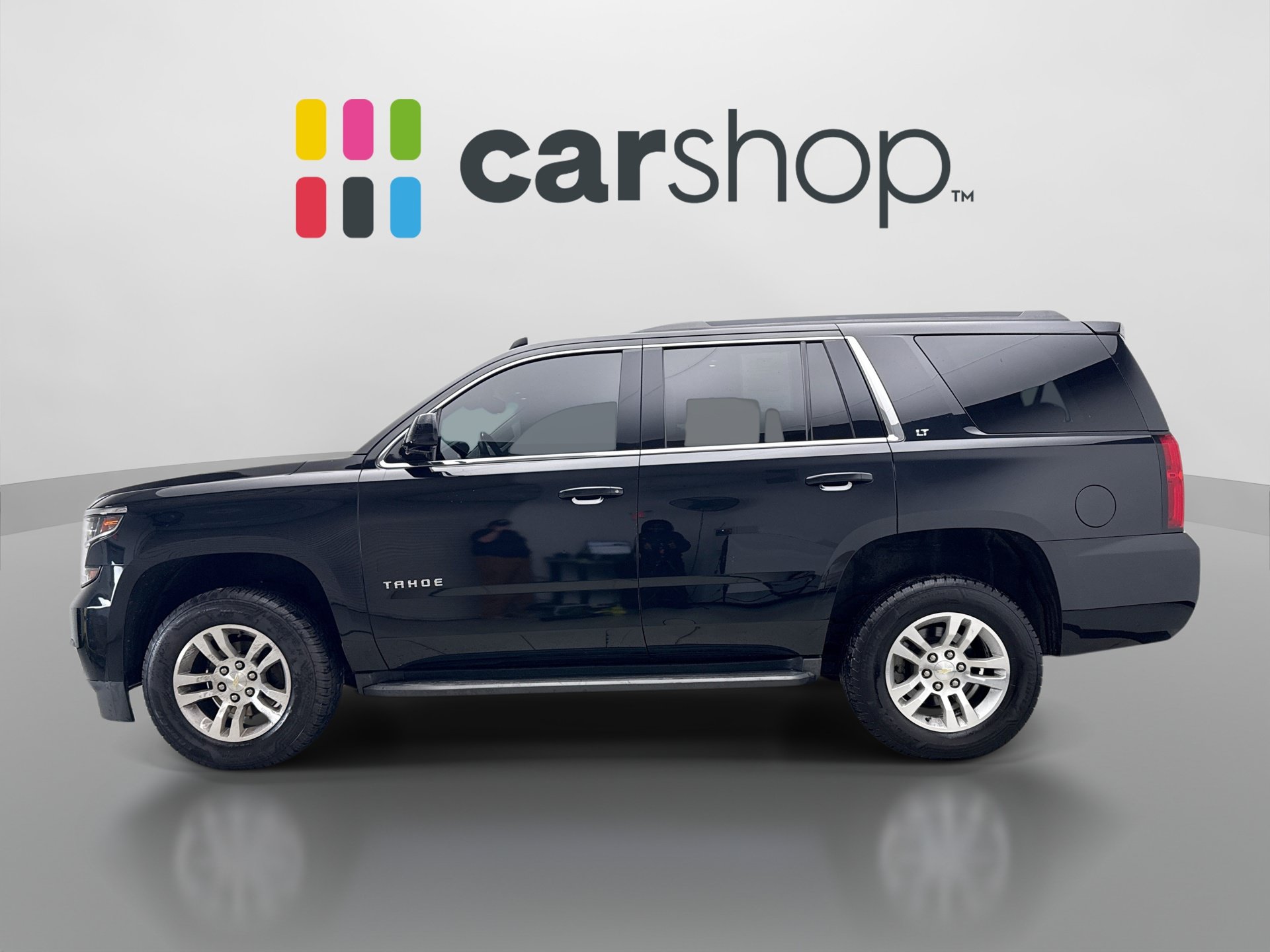 Used 2018 Chevrolet Tahoe LT AWD/4WD image 2
